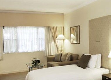 The Hills Lodge Boutique - Accommodation QLD 1