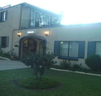 Golden Harvest Motel - Accommodation QLD