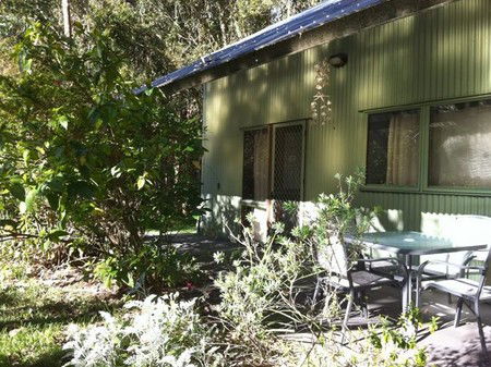 O'Carrollyns At One Mile Beach - Accommodation QLD 2