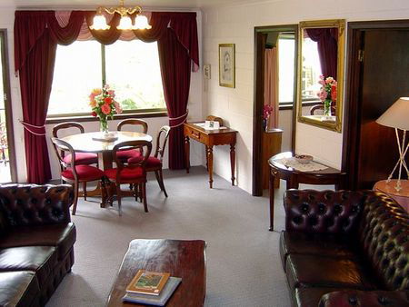 Grosvenor Court Apartments - Accommodation QLD 2