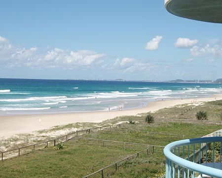 Paros On The Beach - Accommodation QLD 2