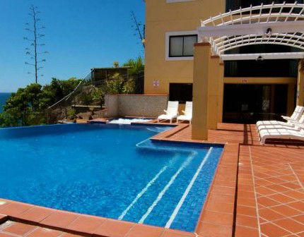 Magic Mountain Resort - Accommodation QLD 4