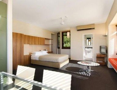 Regents Court - Accommodation QLD 2