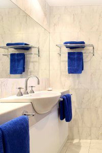 Best Western Cathedral Motor Inn - Accommodation QLD 2