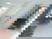 Joanne Apartments - Accommodation QLD 3