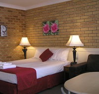 Blue Violet Motor Inn - Accommodation QLD