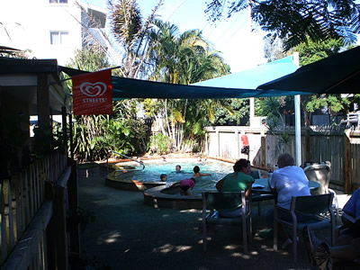 Golden Beach Holiday Park - Accommodation QLD 3