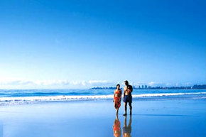 Beaches On Wave Street - Accommodation QLD 4