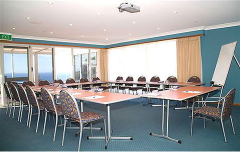 Amooran Court - Accommodation QLD 3