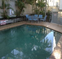 Surfcomber On The Beach - Accommodation QLD