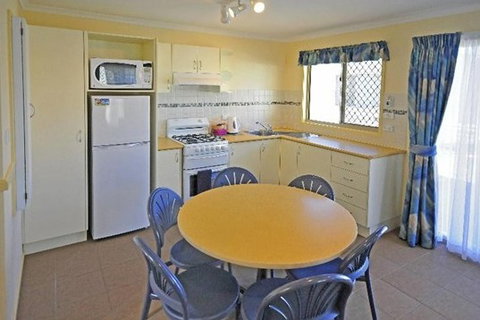 BIG4 Easts Beach Holiday Park - Accommodation QLD 3