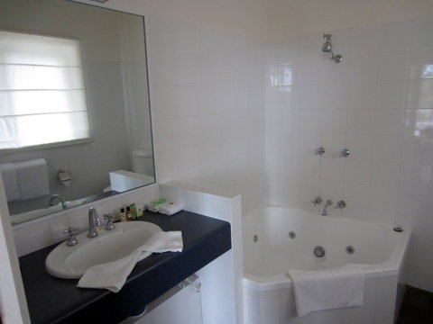 Moore Park Inn - Accommodation QLD 5