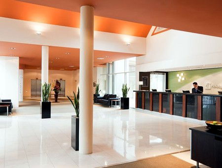 Holiday Inn Potts Point - Accommodation QLD 4
