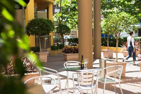 Holiday Inn Potts Point - Accommodation QLD 5