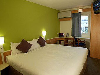 Hotel Ibis Newcastle - Accommodation QLD 3