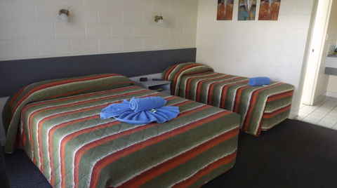 Central Point Motel - Accommodation QLD 5