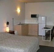Sarina Beach Motel - Accommodation QLD 2