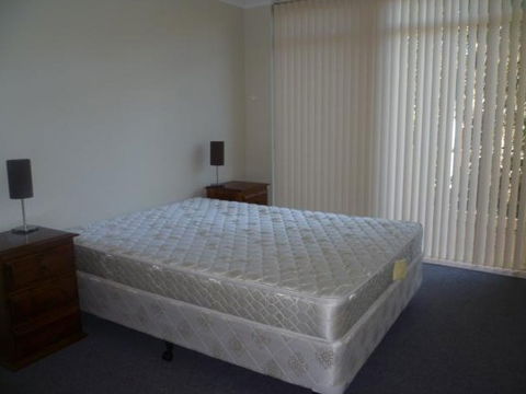 The Hill Apartments - Accommodation QLD 1