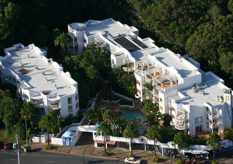 Santorini By The Sea - Accommodation QLD 3