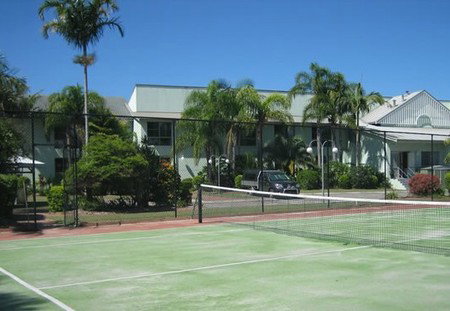 Moby Dick Waterfront Resort Motel - Accommodation QLD 3