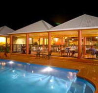 Reef Resort - Accommodation QLD