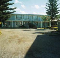 Troubridge Hotel - Accommodation QLD