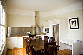 2 On Warneford - Accommodation QLD 0