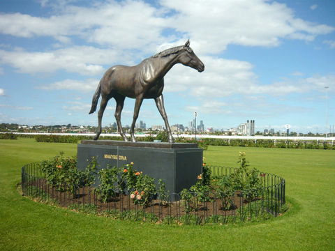 Racecourse Hotel Flemington - Accommodation QLD 0