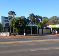 Modbury Plaza Hotel - Accommodation QLD