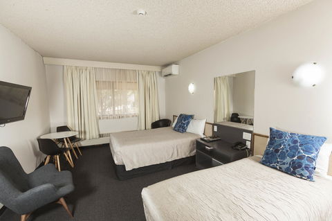 Belconnen Way Motel And Serviced Apartments - Accommodation QLD 2