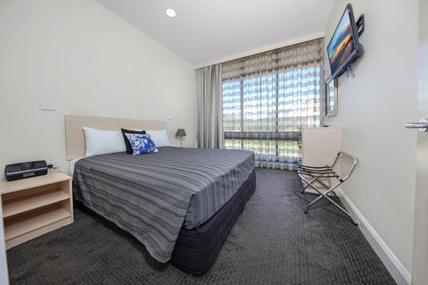 Belconnen Way Motel And Serviced Apartments - Accommodation QLD 5