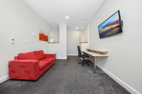 Belconnen Way Motel And Serviced Apartments - Accommodation QLD 8