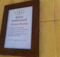 Hollywood Hotel - Accommodation QLD