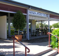 Banana Hotel Motel - Accommodation QLD