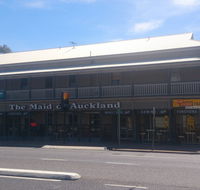 Maid Of Auckland Hotel - Accommodation QLD