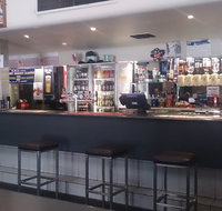 Settlers Hotel - Accommodation QLD