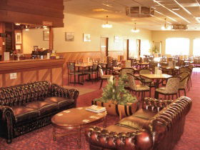 Ardrossan Motel-Hotel - Accommodation QLD 0