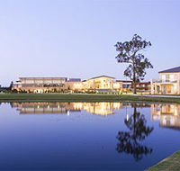 The Crowne Plaza Hotel - Accommodation QLD