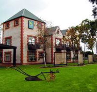 St Francis Winery - Accommodation QLD