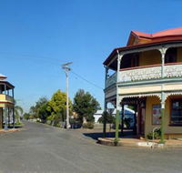 Commercial Hotel Ulmarra - Accommodation QLD