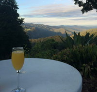 St Bernards Hotel - Accommodation QLD