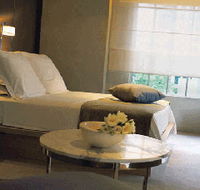 Establishment Hotel - Accommodation QLD