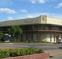 Redearth Boutique Hotel - Accommodation QLD