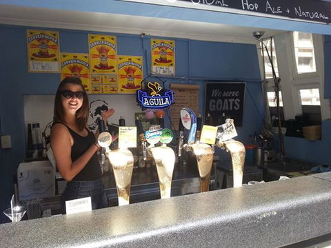 Hotel Sweeney's - Accommodation QLD 0