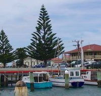 Port Albert Hotel - Accommodation QLD
