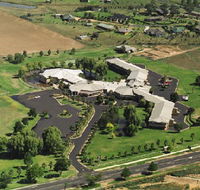 Parklands Resort and Conference Centre - Accommodation QLD
