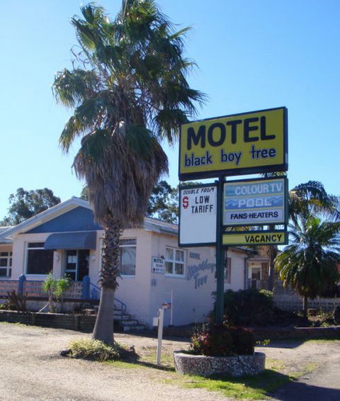 Blackboy Tree Motel - Accommodation QLD 0