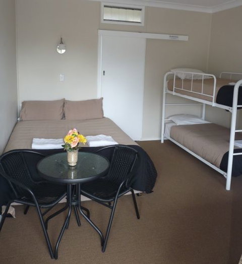 Blackboy Tree Motel - Accommodation QLD 1