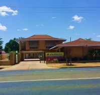 Jackaroo Apartments - Accommodation QLD