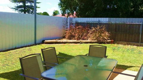 Jackaroo Apartments - Accommodation QLD 3